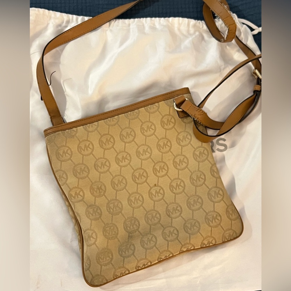 Michael Kors Beige and Brown Logo Crossbody Bag - Picture 2 of 5
